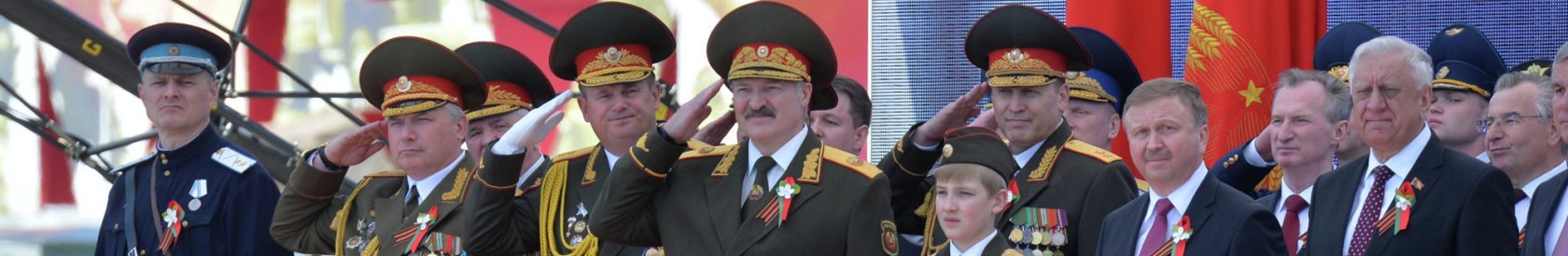 Кому в Беларуси нужен парад Победы?